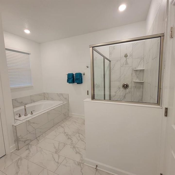 En Venta: $979,000 (8 camas, 5 baños, 4289 Pies cuadrados)