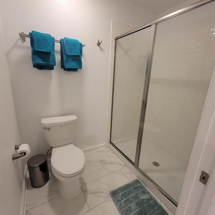 En Venta: $979,000 (8 camas, 5 baños, 4289 Pies cuadrados)