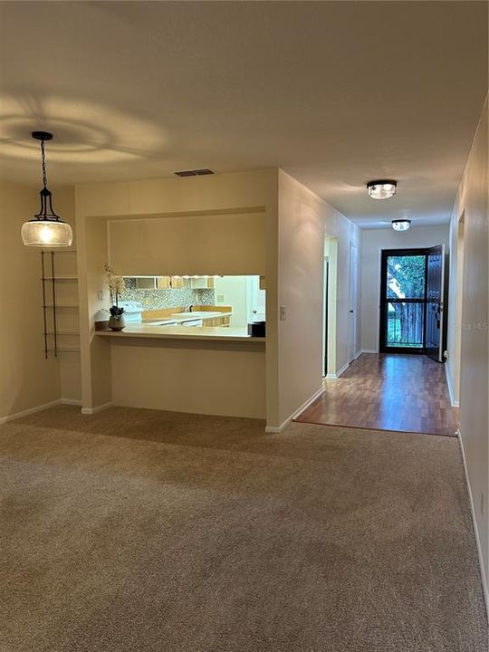 На продажу: $175,000 (2 спален, 2 ванн, 1224 Квадратных фут)