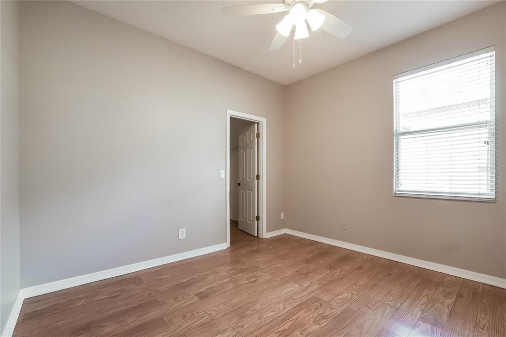 Activo con contrato: $474,000 (4 camas, 3 baños, 2574 Pies cuadrados)