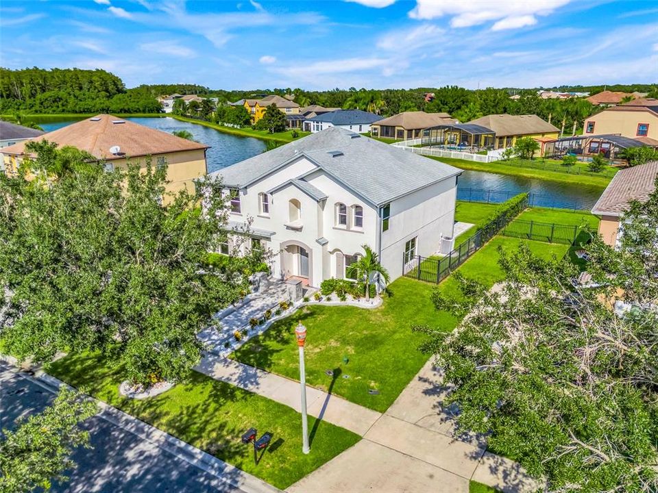 На продажу: $620,000 (5 спален, 2 ванн, 3257 Квадратных фут)