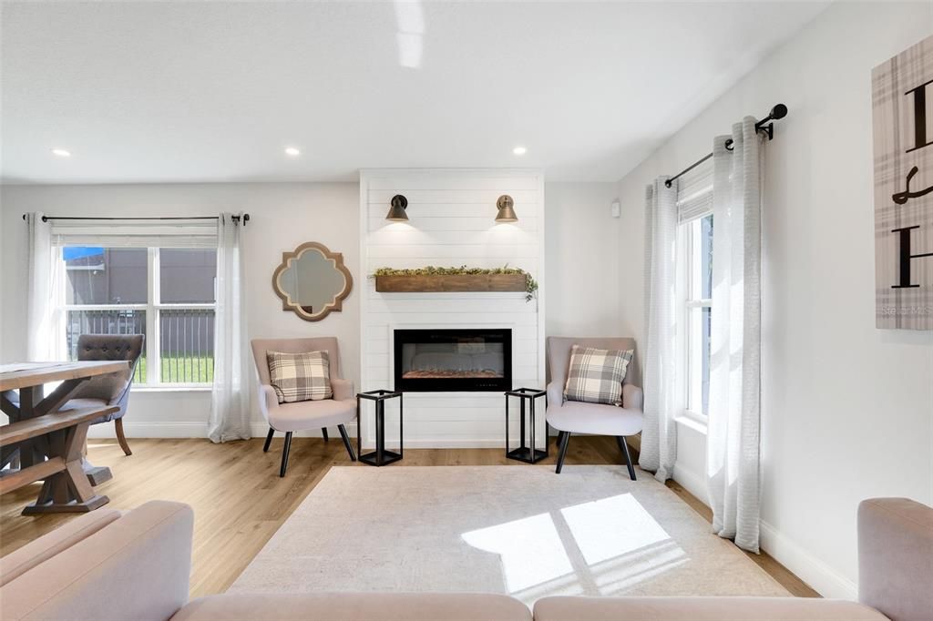 На продажу: $620,000 (5 спален, 2 ванн, 3257 Квадратных фут)