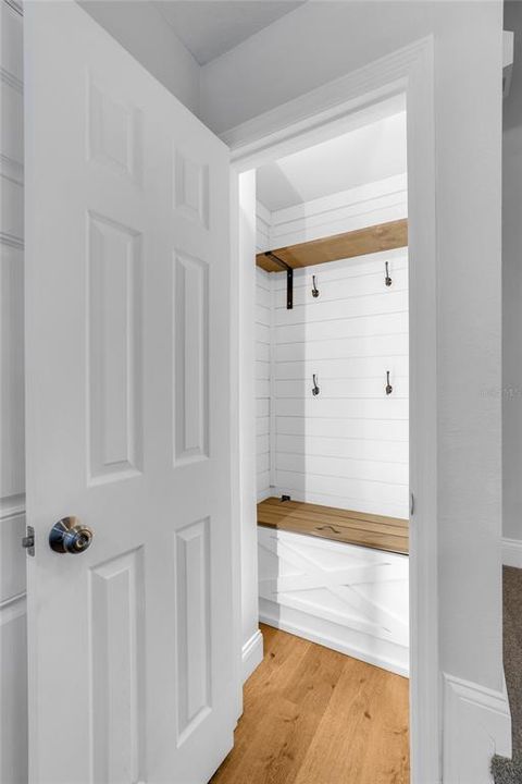 На продажу: $620,000 (5 спален, 2 ванн, 3257 Квадратных фут)