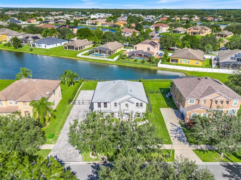 На продажу: $620,000 (5 спален, 2 ванн, 3257 Квадратных фут)