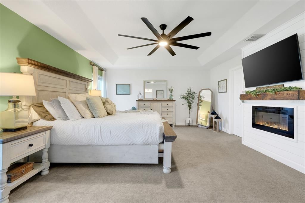 На продажу: $620,000 (5 спален, 2 ванн, 3257 Квадратных фут)