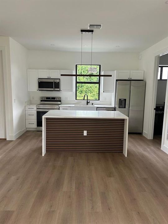 待售: $339,500 (3 贝兹, 2 浴室, 1539 平方英尺)