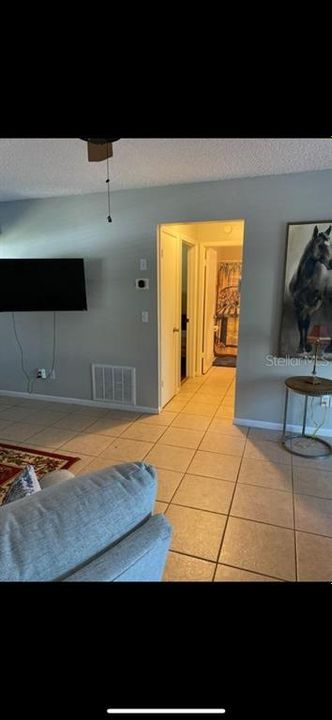 For Rent: $1,650 (2 beds, 2 baths, 1062 Square Feet)