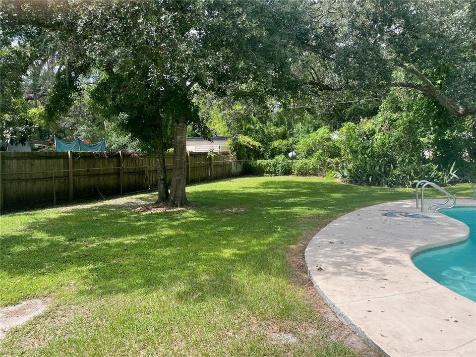 待售: $255,900 (3 贝兹, 2 浴室, 1232 平方英尺)