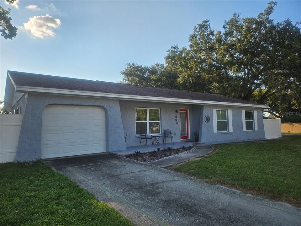 出租: $2,600 (4 贝兹, 2 浴室, 1359 平方英尺)