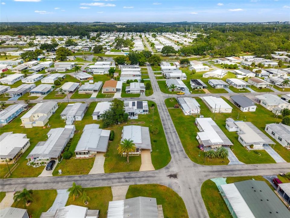 合同活跃: $134,900 (2 贝兹, 2 浴室, 1056 平方英尺)