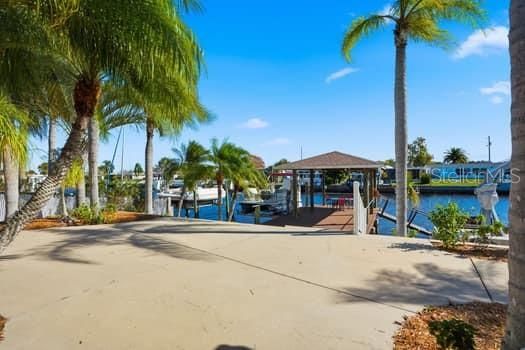 For Sale: $549,900 (3 beds, 1 baths, 1761 Square Feet)