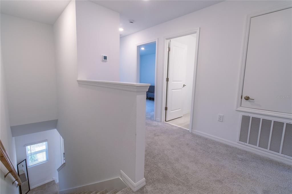 For Sale: $285,500 (3 beds, 2 baths, 1365 Square Feet)