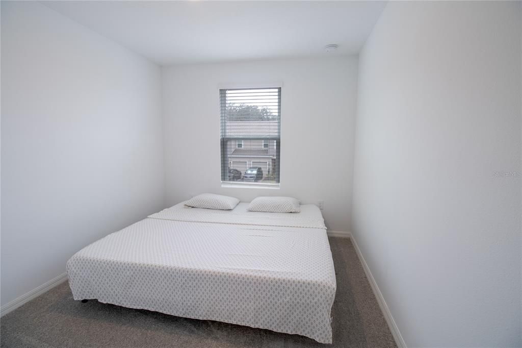 For Sale: $285,500 (3 beds, 2 baths, 1365 Square Feet)