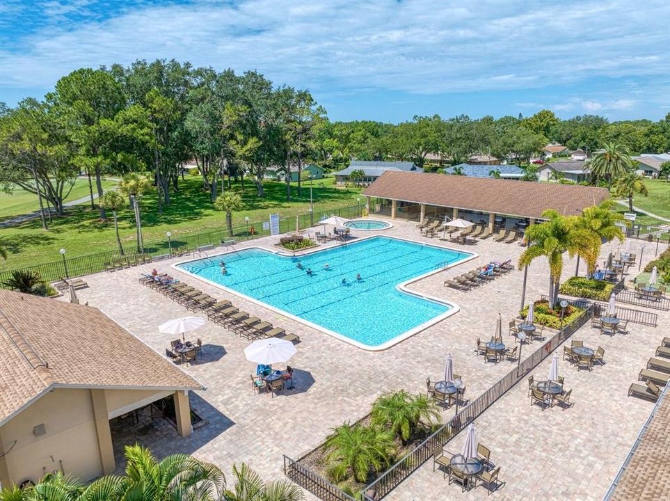 На продажу: $224,900 (2 спален, 2 ванн, 918 Квадратных фут)