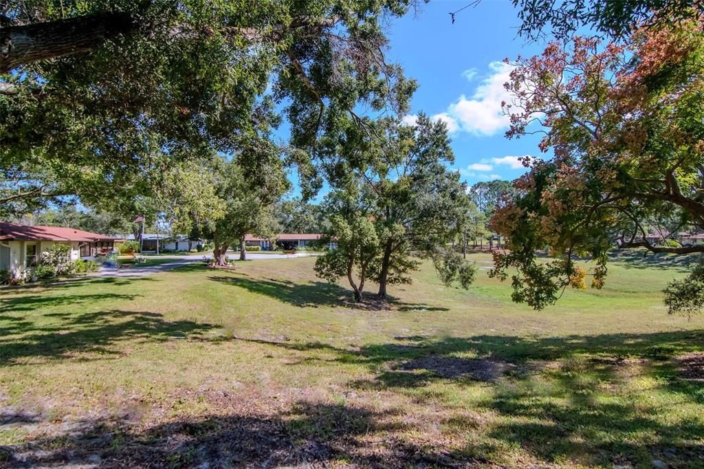 На продажу: $224,900 (2 спален, 2 ванн, 918 Квадратных фут)