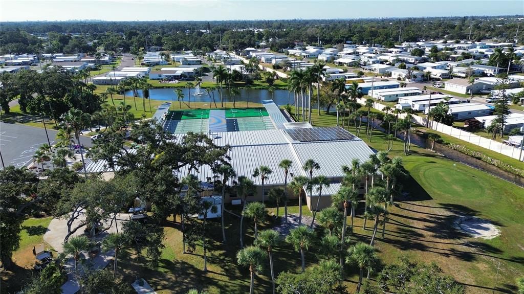 For Sale: $125,000 (2 beds, 2 baths, 880 Square Feet)