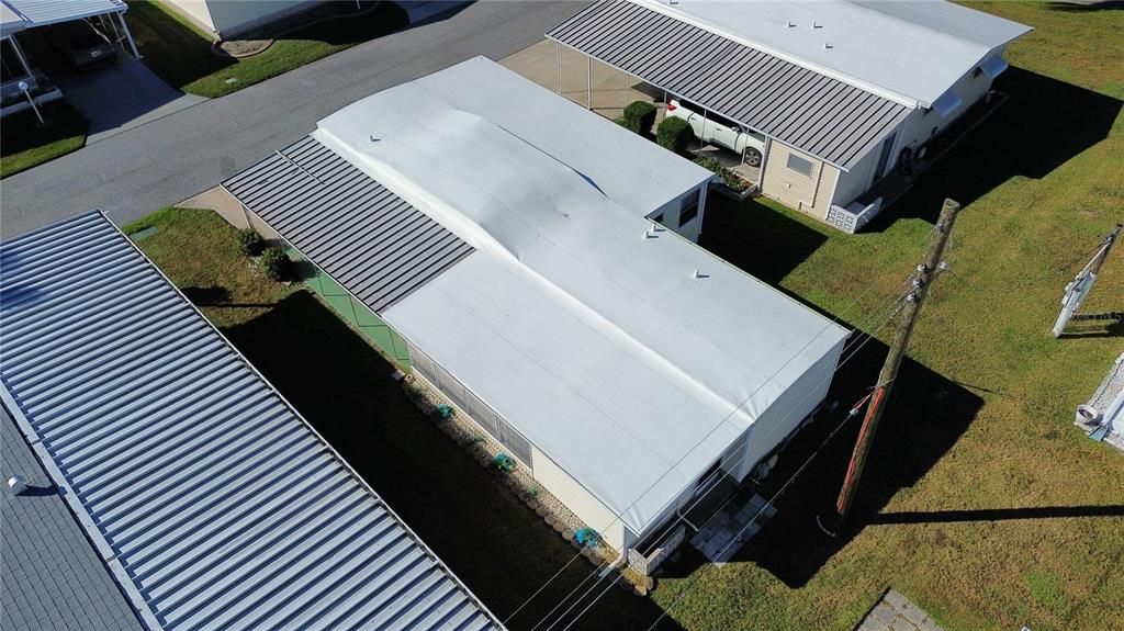 For Sale: $125,000 (2 beds, 2 baths, 880 Square Feet)