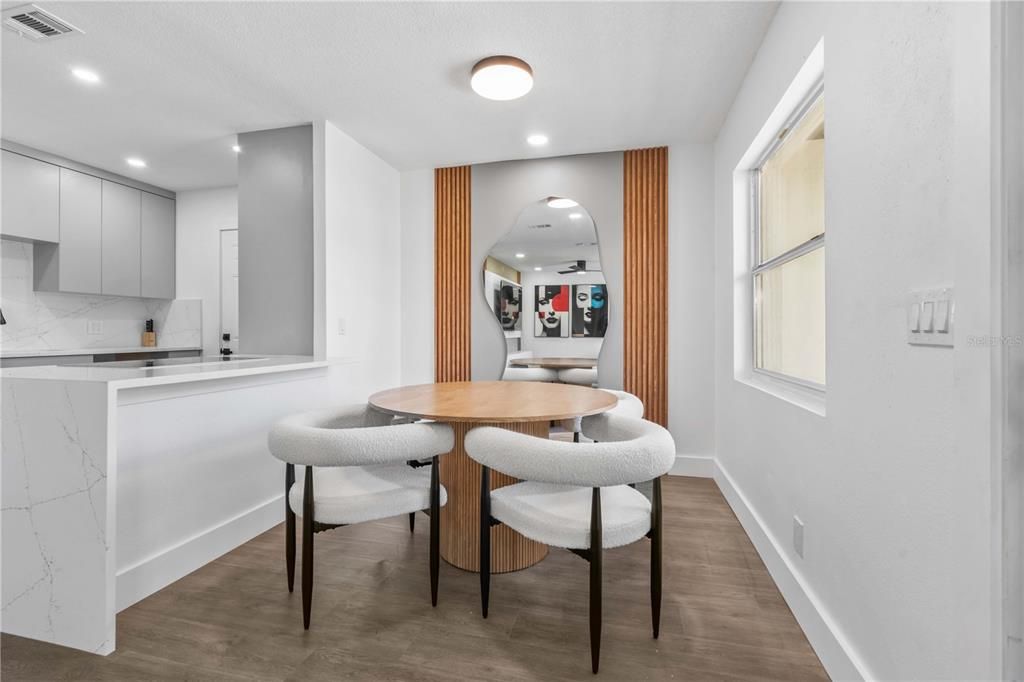 For Sale: $450,000 (4 beds, 3 baths, 1300 Square Feet)