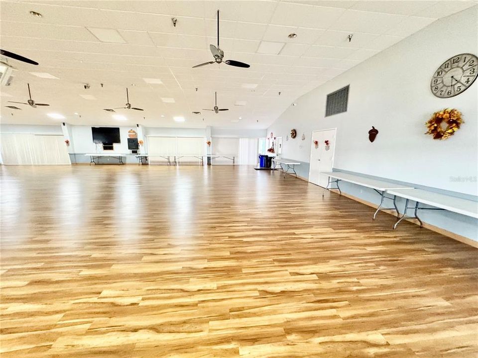 待售: $174,900 (2 贝兹, 2 浴室, 600 平方英尺)