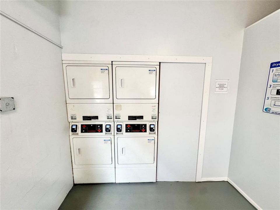 待售: $174,900 (2 贝兹, 2 浴室, 600 平方英尺)