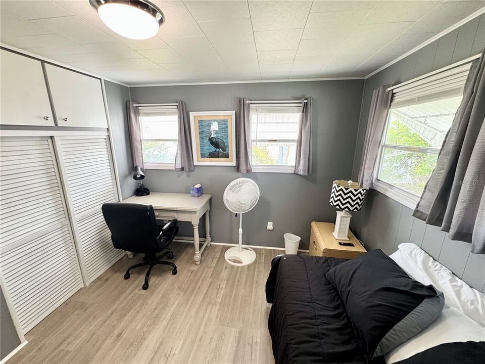 待售: $174,900 (2 贝兹, 2 浴室, 600 平方英尺)