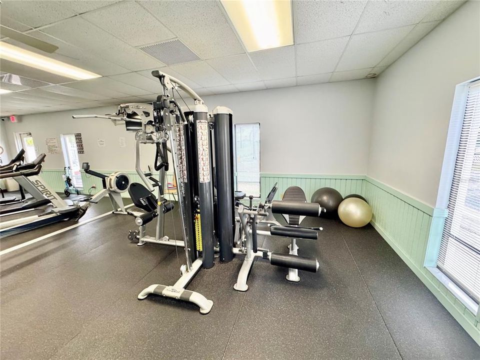 待售: $174,900 (2 贝兹, 2 浴室, 600 平方英尺)