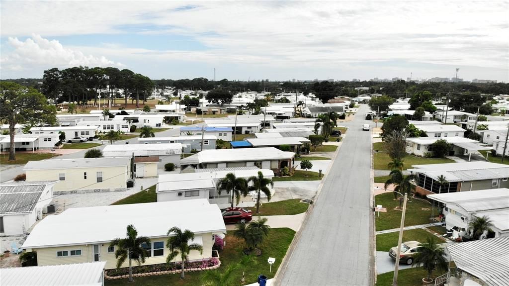 待售: $174,900 (2 贝兹, 2 浴室, 600 平方英尺)