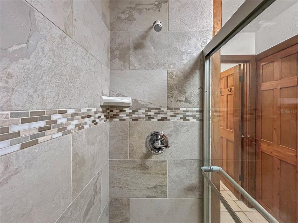 Active With Contract: $525,000 (2 beds, 2 baths, 1500 Square Feet)