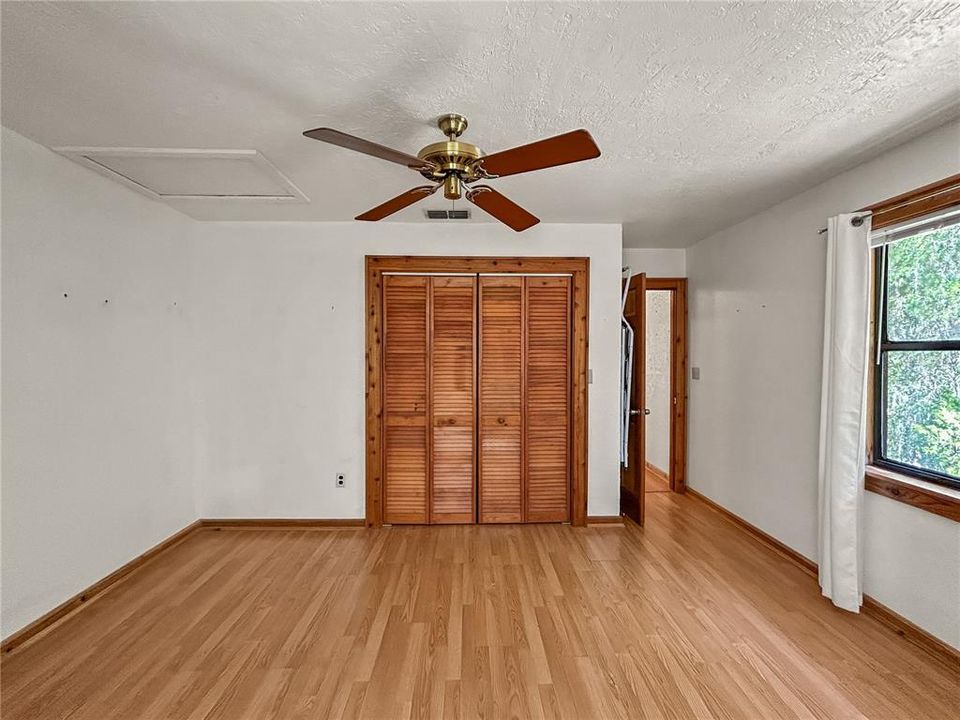 Active With Contract: $525,000 (2 beds, 2 baths, 1500 Square Feet)