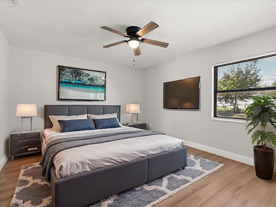 For Sale: $309,000 (3 beds, 1 baths, 1225 Square Feet)