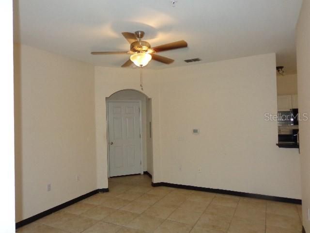 For Rent: $1,550 (2 beds, 2 baths, 1106 Square Feet)