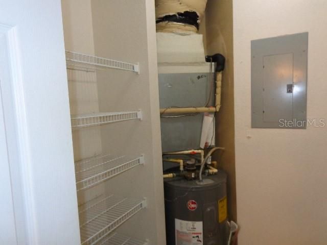 For Rent: $1,550 (2 beds, 2 baths, 1106 Square Feet)