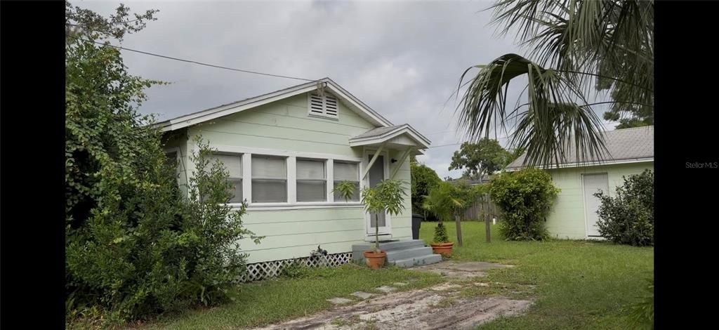 Active With Contract: $300,000 (4 beds, 0 baths, 1248 Square Feet)