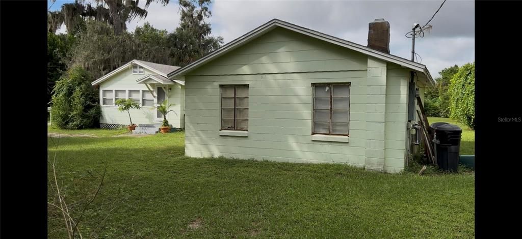 Active With Contract: $300,000 (4 beds, 0 baths, 1248 Square Feet)