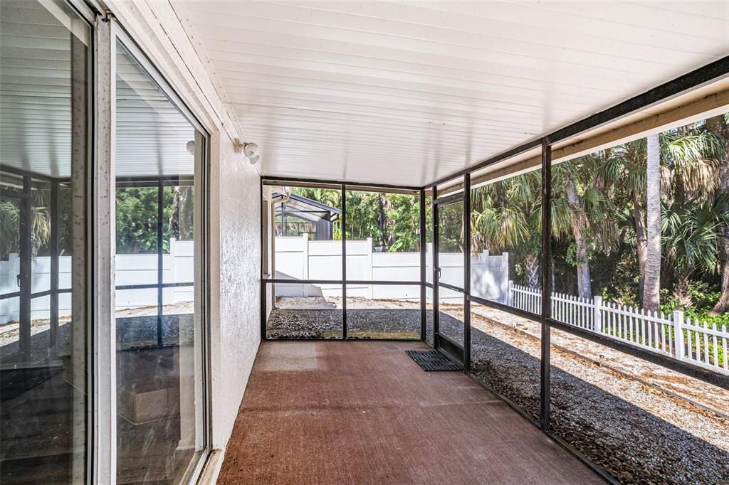 For Sale: $409,000 (3 beds, 2 baths, 1311 Square Feet)