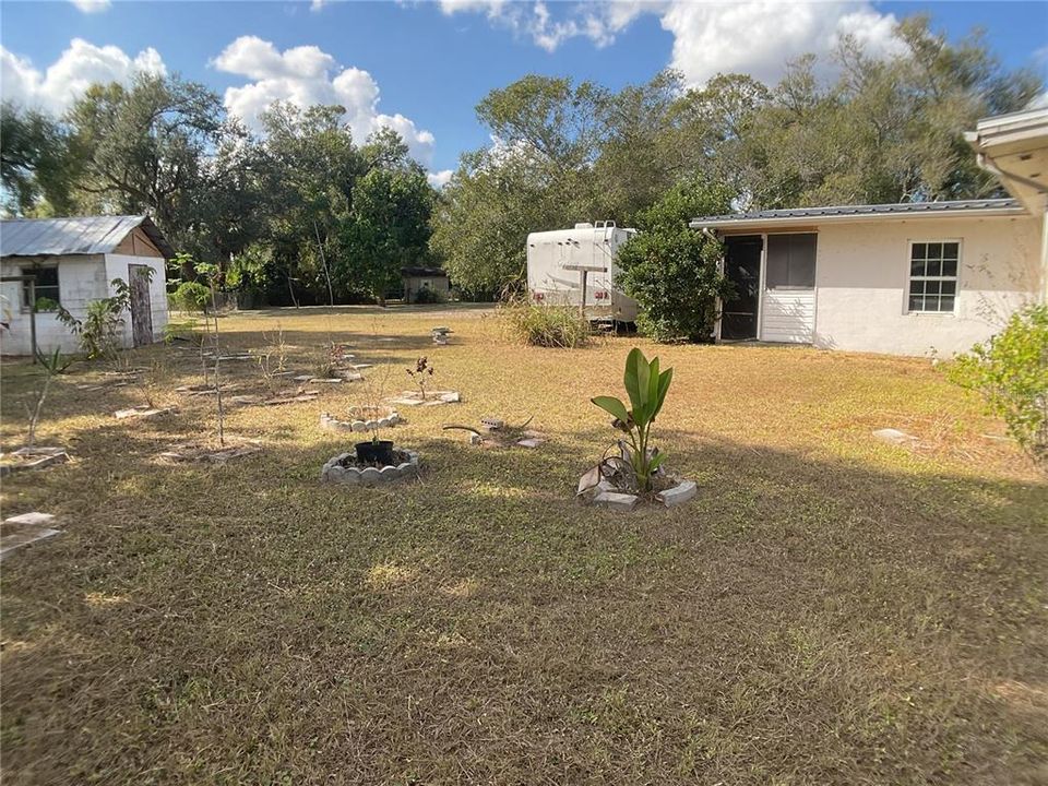 For Sale: $259,000 (4 beds, 2 baths, 1741 Square Feet)