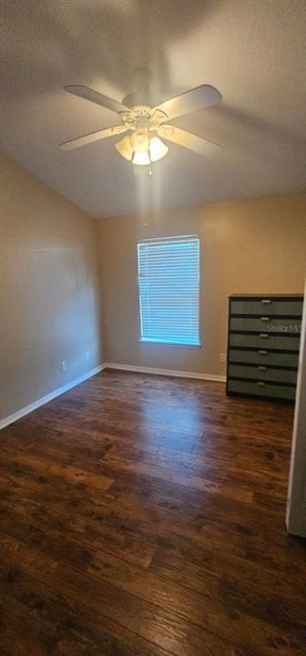 For Rent: $2,100 (3 beds, 2 baths, 1686 Square Feet)