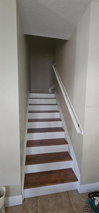 For Rent: $2,100 (3 beds, 2 baths, 1686 Square Feet)