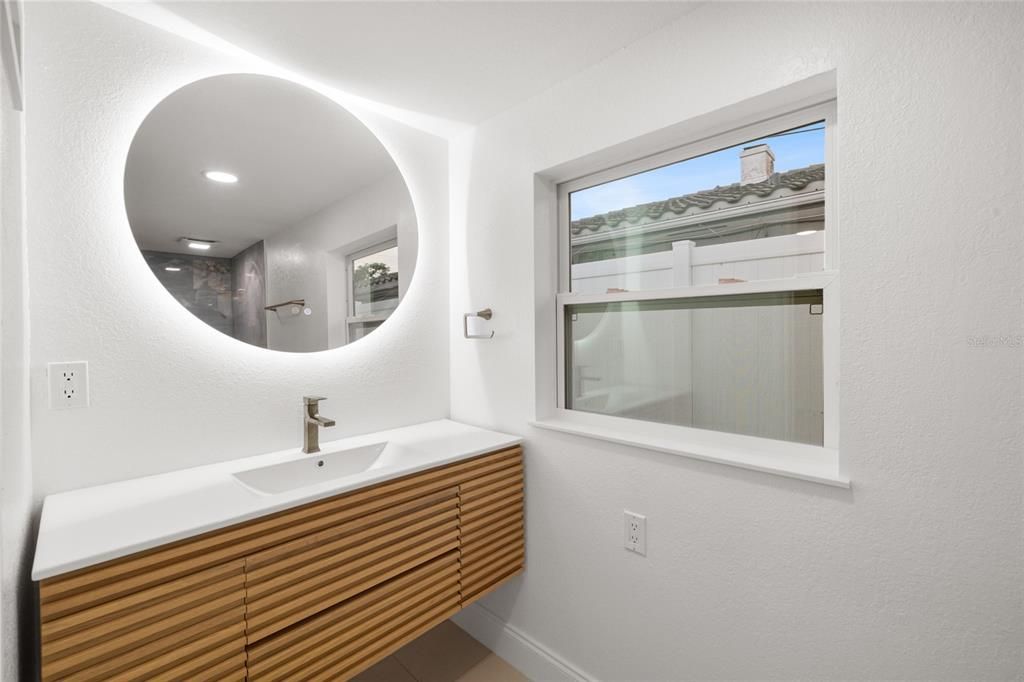 For Sale: $750,000 (4 beds, 3 baths, 1729 Square Feet)