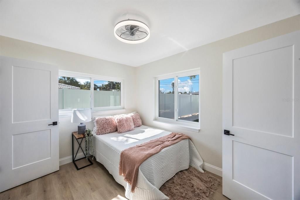 For Sale: $750,000 (4 beds, 3 baths, 1729 Square Feet)