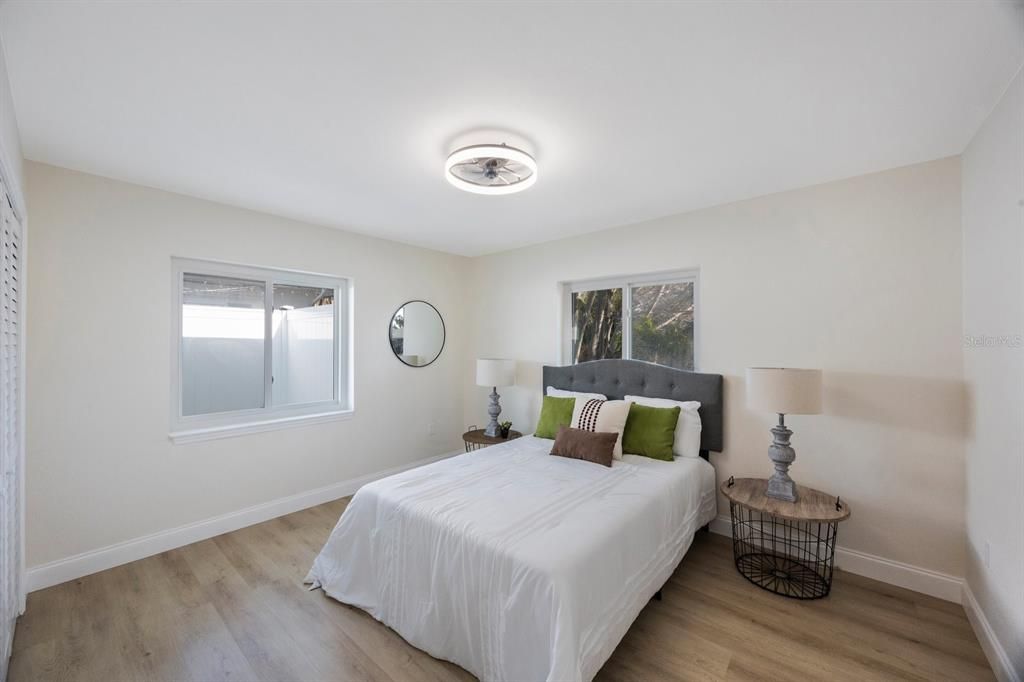 For Sale: $750,000 (4 beds, 3 baths, 1729 Square Feet)