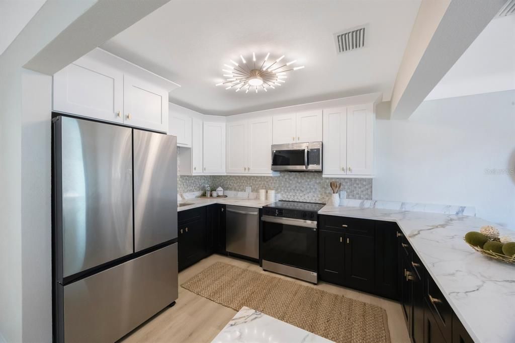 For Sale: $750,000 (4 beds, 3 baths, 1729 Square Feet)