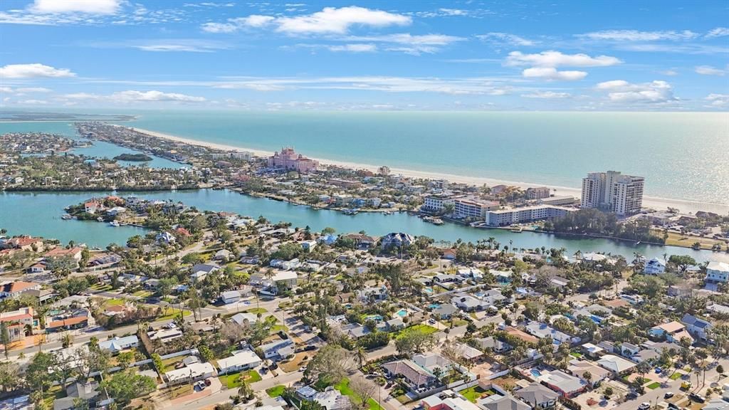 For Sale: $750,000 (4 beds, 3 baths, 1729 Square Feet)