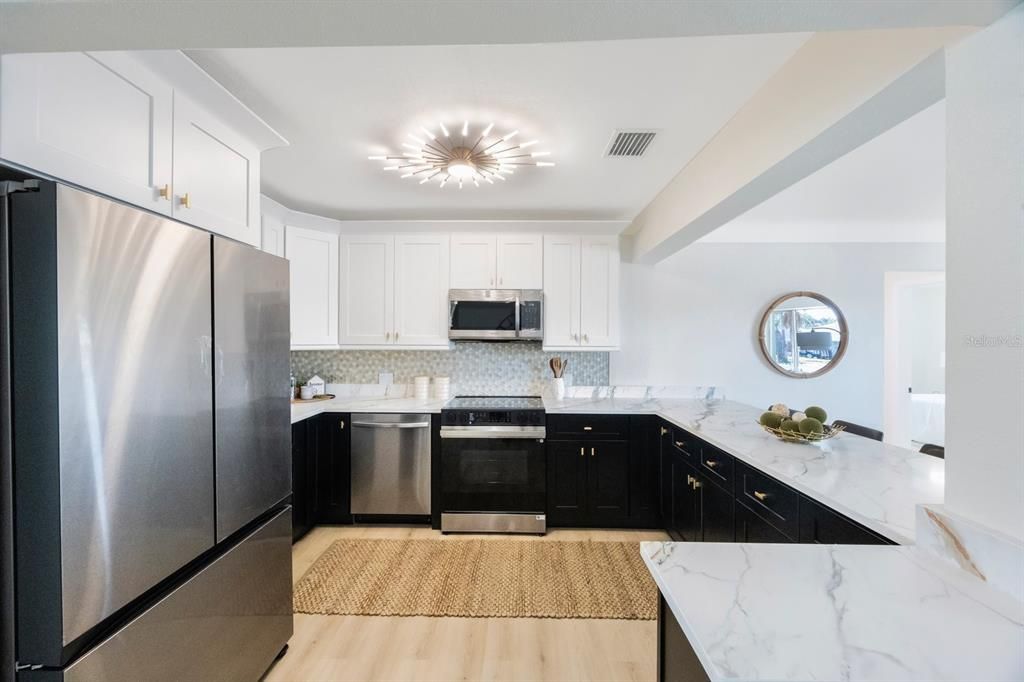 For Sale: $750,000 (4 beds, 3 baths, 1729 Square Feet)