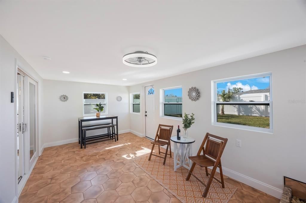 For Sale: $750,000 (4 beds, 3 baths, 1729 Square Feet)