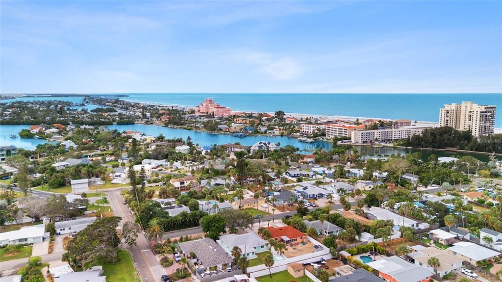 For Sale: $750,000 (4 beds, 3 baths, 1729 Square Feet)