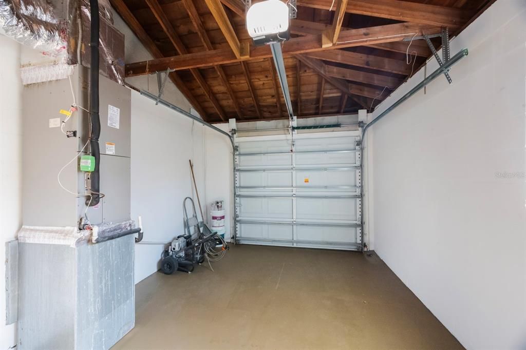 For Sale: $750,000 (4 beds, 3 baths, 1729 Square Feet)