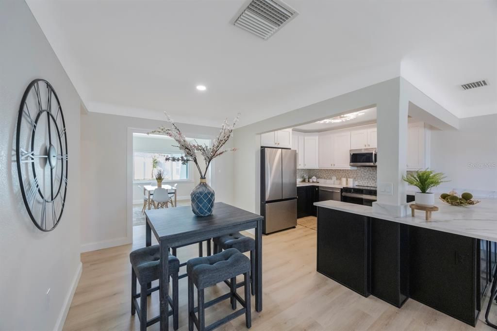 For Sale: $750,000 (4 beds, 3 baths, 1729 Square Feet)