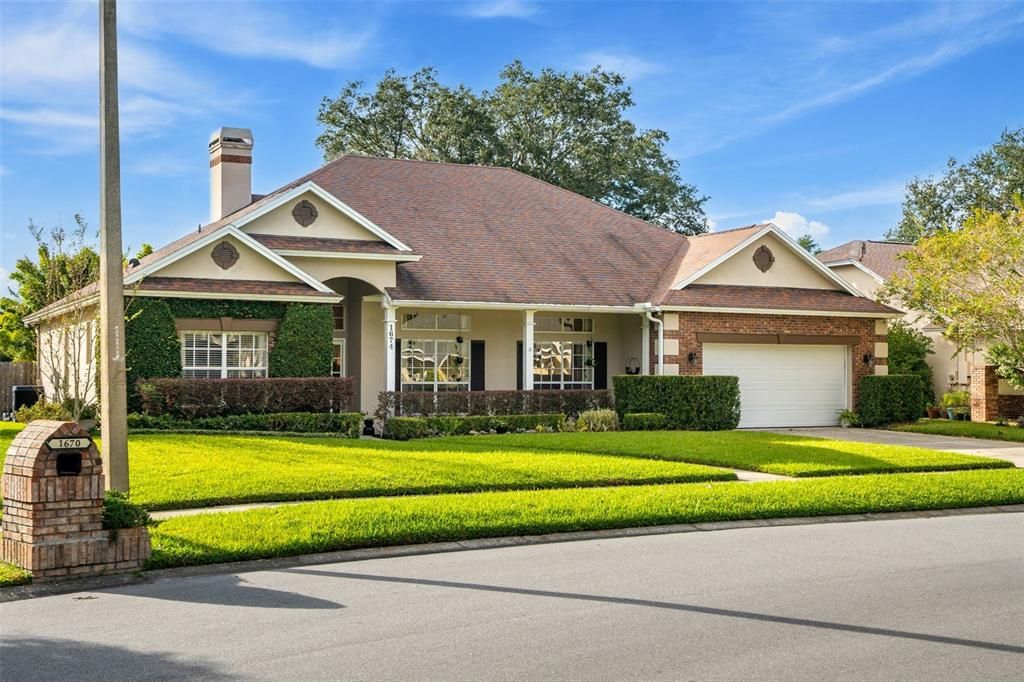 For Sale: $675,000 (4 beds, 2 baths, 2239 Square Feet)