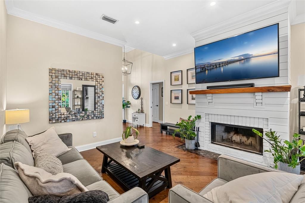 For Sale: $675,000 (4 beds, 2 baths, 2239 Square Feet)